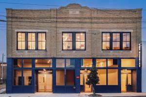 Το κτήριο όπου στεγάζεται  το ξενοδοχείο