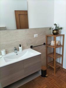 Ένα μπάνιο στο House Tramonto D'oro