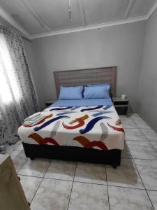 Voodi või voodid majutusasutuse Mama R's Hostel life experience toas +9 fotot