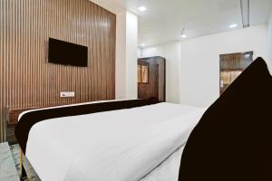 Gallery image of Hotel O Yash Residency in Mumbai