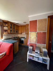 Kuchyň nebo kuchyňský kout v ubytování Casa Rural en la montaña