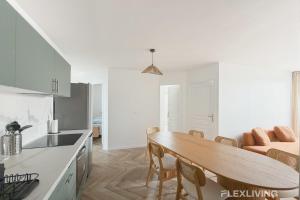 Ảnh trong thư viện ảnh của Idéal room in spacious T7 in Paris 20 ở Paris