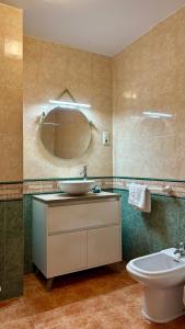 Ένα μπάνιο στο Casa Laiglesia