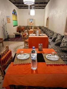 Χώρος καθιστικού στο Camels House