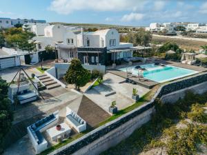 Πισίνα στο ή κοντά στο A&V Sea View Villa