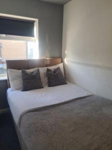 Billede fra billedgalleriet på 2 bed central apartments i South Shields