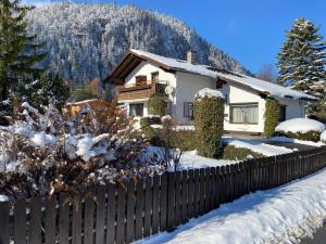 Ferienhaus Greti Ehrwald v zimě