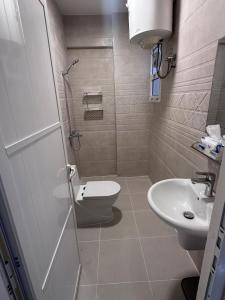 Ένα μπάνιο στο Valley View +8 φωτογραφίες