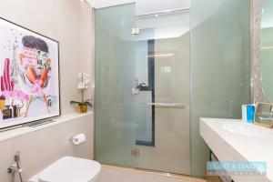 Ένα μπάνιο στο Sea Shell Villas