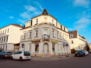 Το κτήριο όπου στεγάζεται  το διαμέρισμα