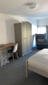 Fotografie z fotogalerie ubytování Whole property in Kirkcaldy Fife v destinaci Fife