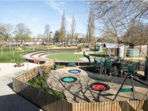 Φωτογραφία από το άλμπουμ του Billing Aquadrome - Bird Lake View σε Great Billing