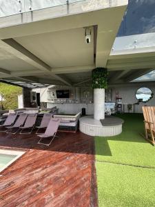 Zahrada ubytování Elemynt Guatape + 15 fotografií