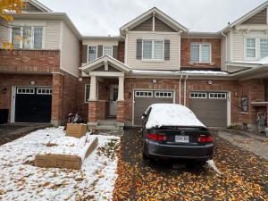 Clădirea în care este situat/ăvila