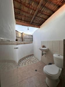 Ванная комната в Hospedaje Palaaijat +41 фотография