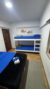 En eller flere senge i et værelse på Airport lisbon station 777