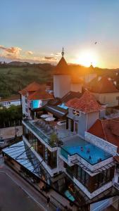 Bassein majutusasutuses Hotel Rouxinol või selle lähedal