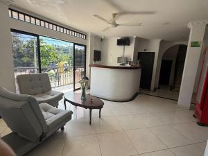 Posezení v ubytování 5ta HOTEL CONTINENTAL