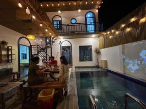 Πισίνα στο ή κοντά στο Dốc Biển Homestay Mui Ne +23 φωτογραφίες