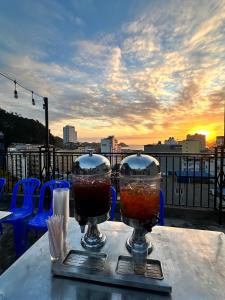 Nápoje v ubytování CatBa Sky View Hotel