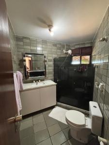 Et badeværelse på Casa Beira Mar