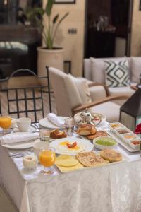 Φαγητό σε αυτός ο ξενώνας ή κάπου εκεί κοντά +45 φωτογραφίες