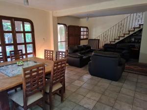 Khu vực ghế ngồi tại Your retreat near Arrazola!