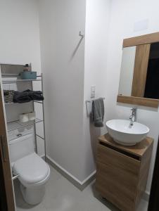 Gallery image of Habitación Luna, acceso a amenidades de lujo in Mazatlán