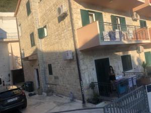 Budova, kde se apartmán nachází