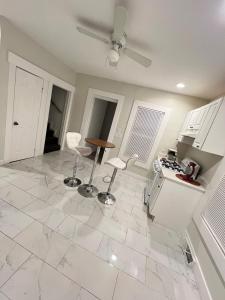 Køkken eller tekøkken på Home + 34 billeder