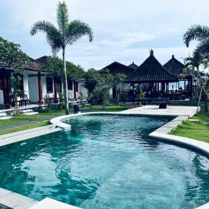 Πισίνα στο ή κοντά στο Hotel Segara Kedisan Kintamani