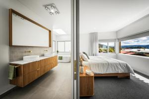 Ένα ή περισσότερα κρεβάτια σε δωμάτιο στο Little Bich Retreats