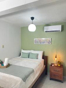 Зображення з фотогалереї помешкання San Juan Oasis C3 Centrally located in front of the airport у місті Сан-Хуан +10 фото