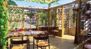 Restaurace v ubytování 7 Days Premium Xianning Wenquan Shopping Center