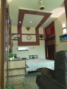 Η κουζίνα ή μικρή κουζίνα στο CoupleStays