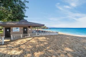 Afbeelding uit fotogalerij van Eldorado J218 · EL J218 Updated Studio w Ocean Views Pool in Kahana