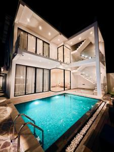 Πισίνα στο ή κοντά στο La Vizta Weligama