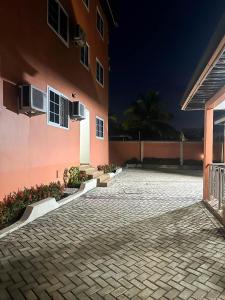 Το κτήριο όπου στεγάζεται  το ξενοδοχείο