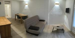 Μια τηλεόραση ή/και κέντρο ψυχαγωγίας στο Central Hôtel