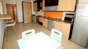 Køkken eller tekøkken på Apartamento T2