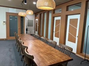 Οι επιχειρηματικές εγκαταστάσεις ή/και οι αίθουσες συνεδριάσεων στο Yanggang House Cheonan