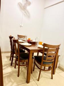 Fotografie z fotogalerie ubytování 3 BHK Irene Villa with Jacuzzi pool by Asmeera Stays v destinaci Lonavala