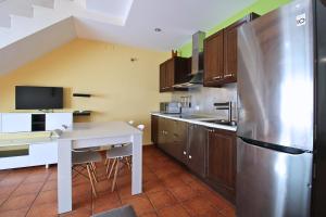 Køkken eller tekøkken på Loft Aracena Tenerías by SIERRA VIVA