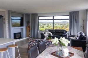 Χώρος καθιστικού στο Views on Bonar