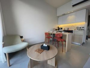 Η κουζίνα ή μικρή κουζίνα στο Studio In Playa North Cost