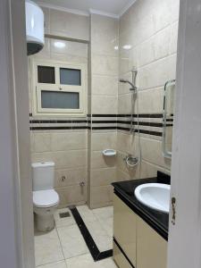 Phòng tắm tại شقة ايلا ترافيل