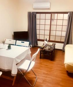 Photo de la galerie de l'établissement 三崎港至近一軒家, à Moroiso