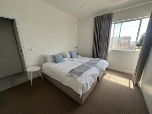 Gallery image of Stone's Throw - Muizenberg in Muizenberg
