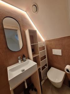 Ένα μπάνιο στο Funky Jungle house - Rustig gelegen rijwoning in hartje Mechelen