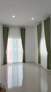 Foto sihtkohas Ban Ta Kun asuva majutusasutuse mini chat stay มินิ แชท สเตย์ galeriist